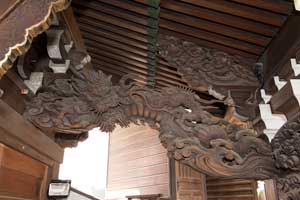 社殿彫刻「昇り龍」